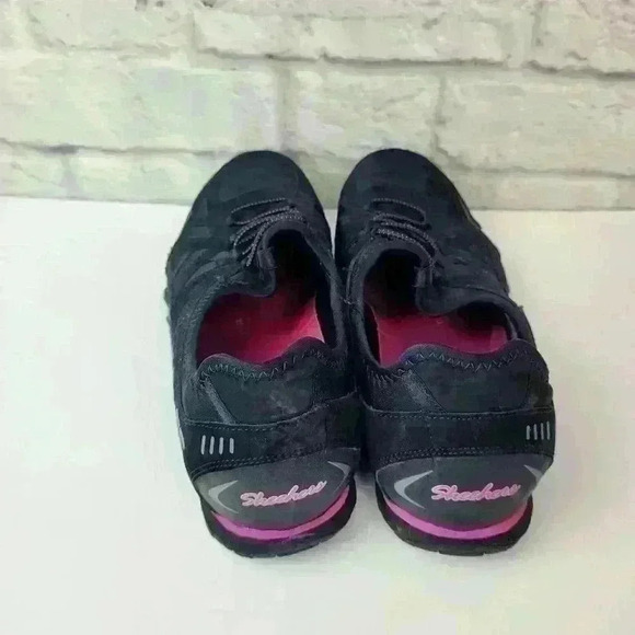 Skechers  black and pink Relaxed fit slip on  Athletic shoes Sz 10 - Picture 4 of 11